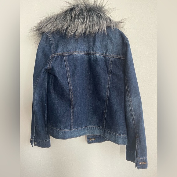 Splendid Girls' Denim Jacket with Faux Fur Collar,  size 10 - Picture 4 of 8